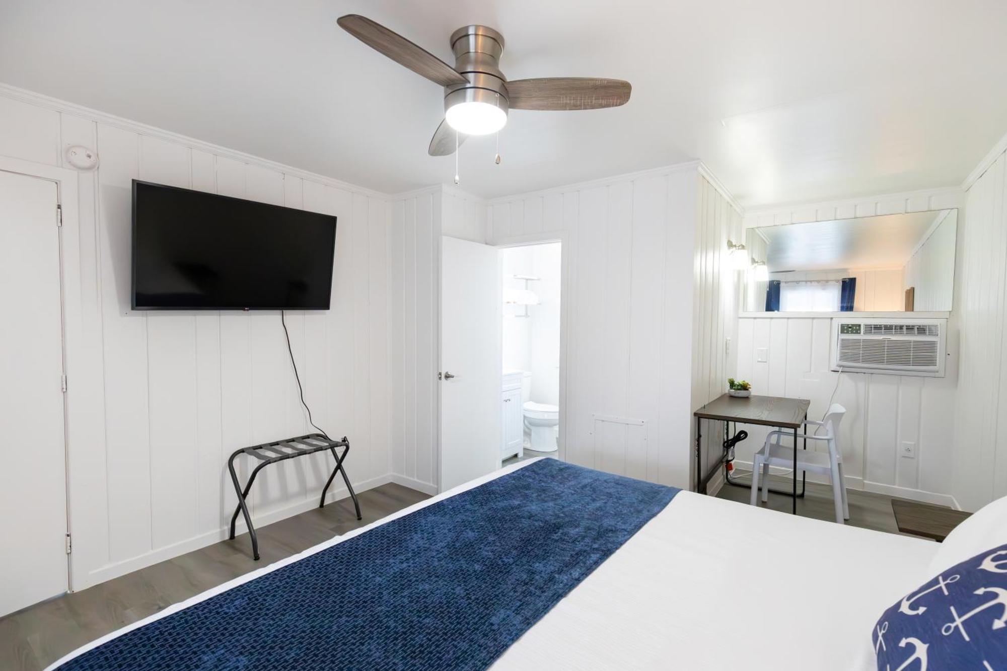 Anchor Bay Inn And Suites Sandusky Phòng bức ảnh