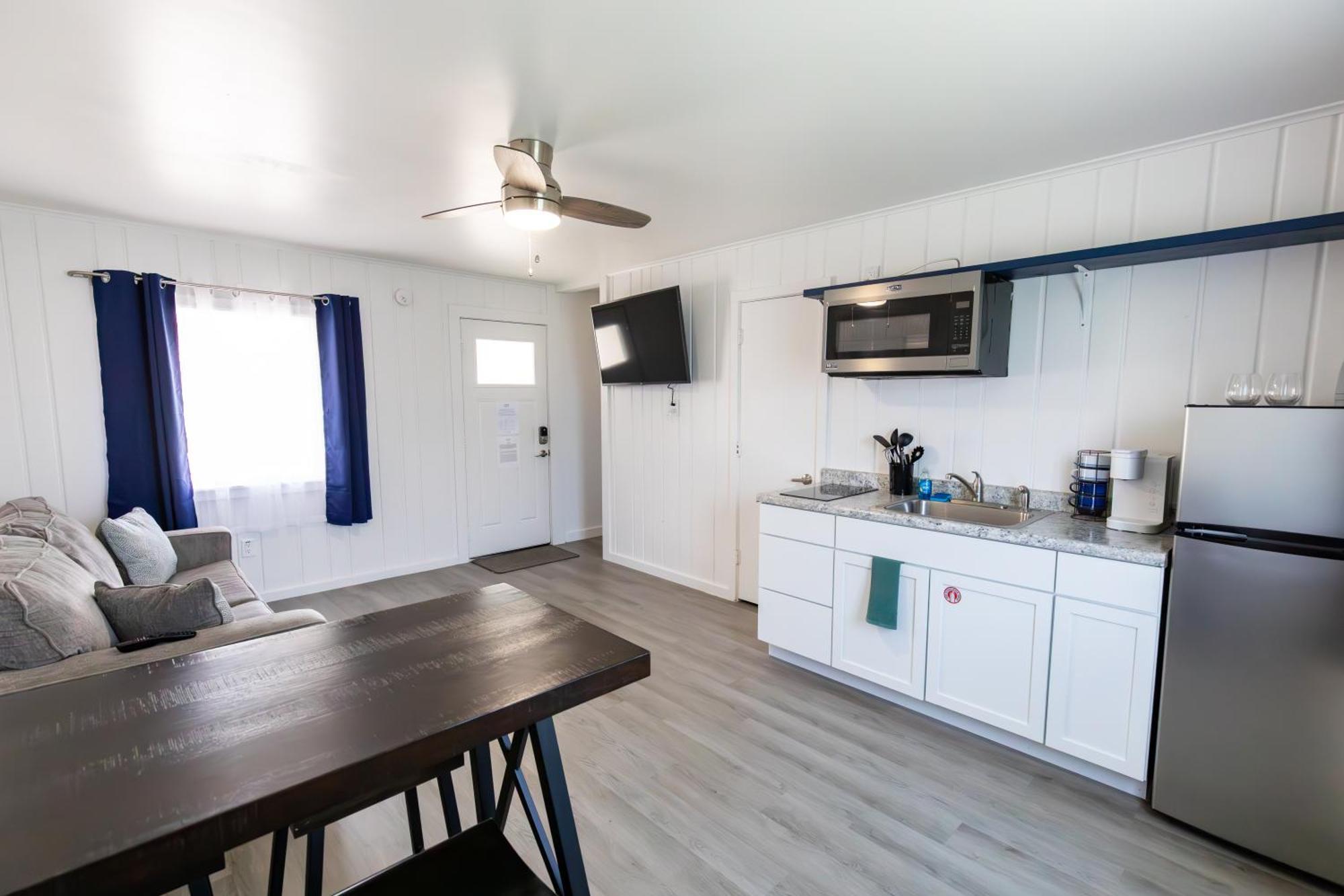 Anchor Bay Inn And Suites Sandusky Phòng bức ảnh
