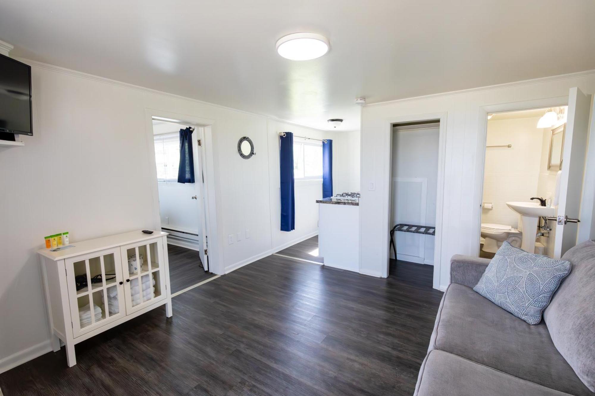Anchor Bay Inn And Suites Sandusky Phòng bức ảnh