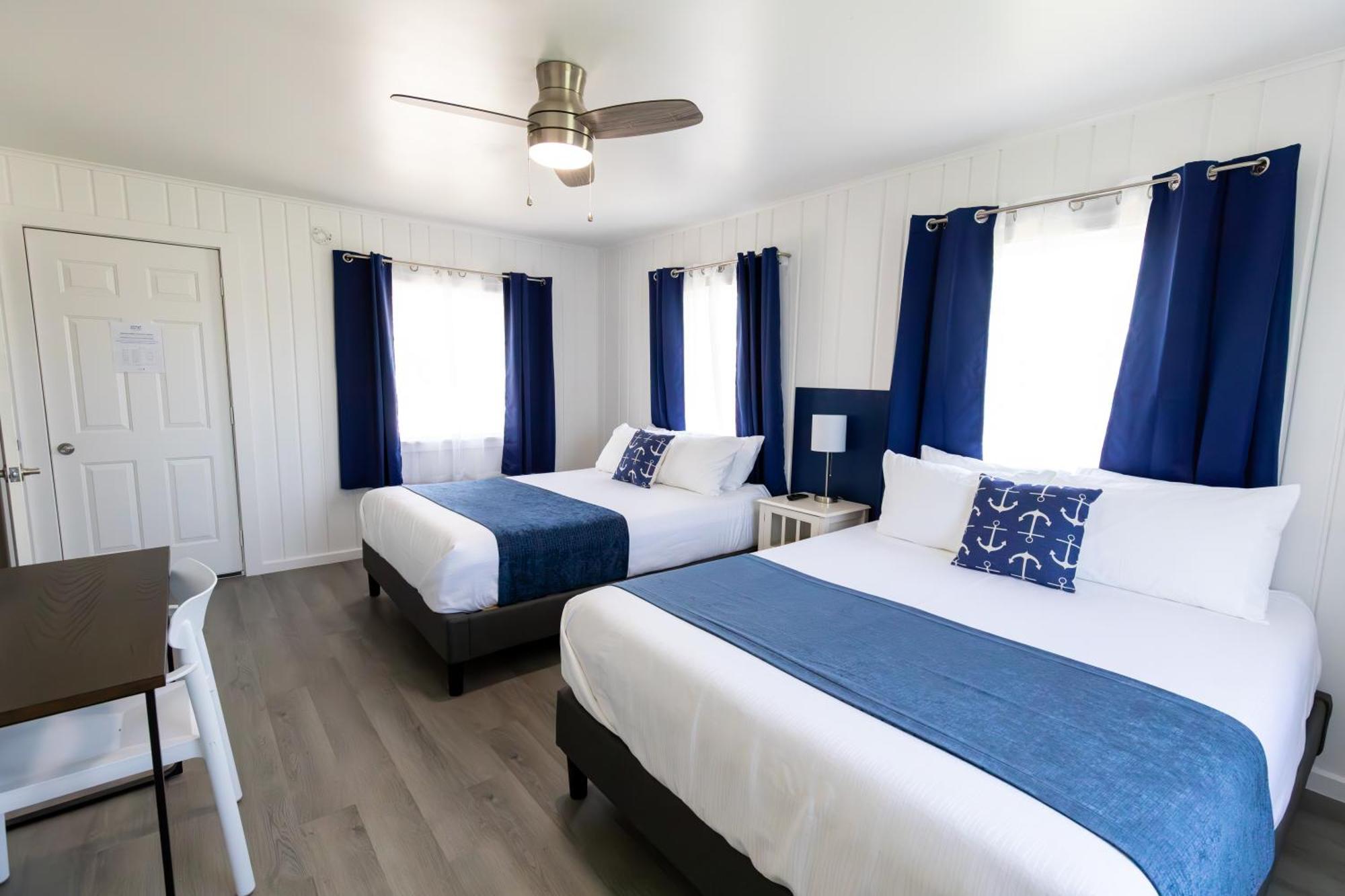 Anchor Bay Inn And Suites Sandusky Phòng bức ảnh